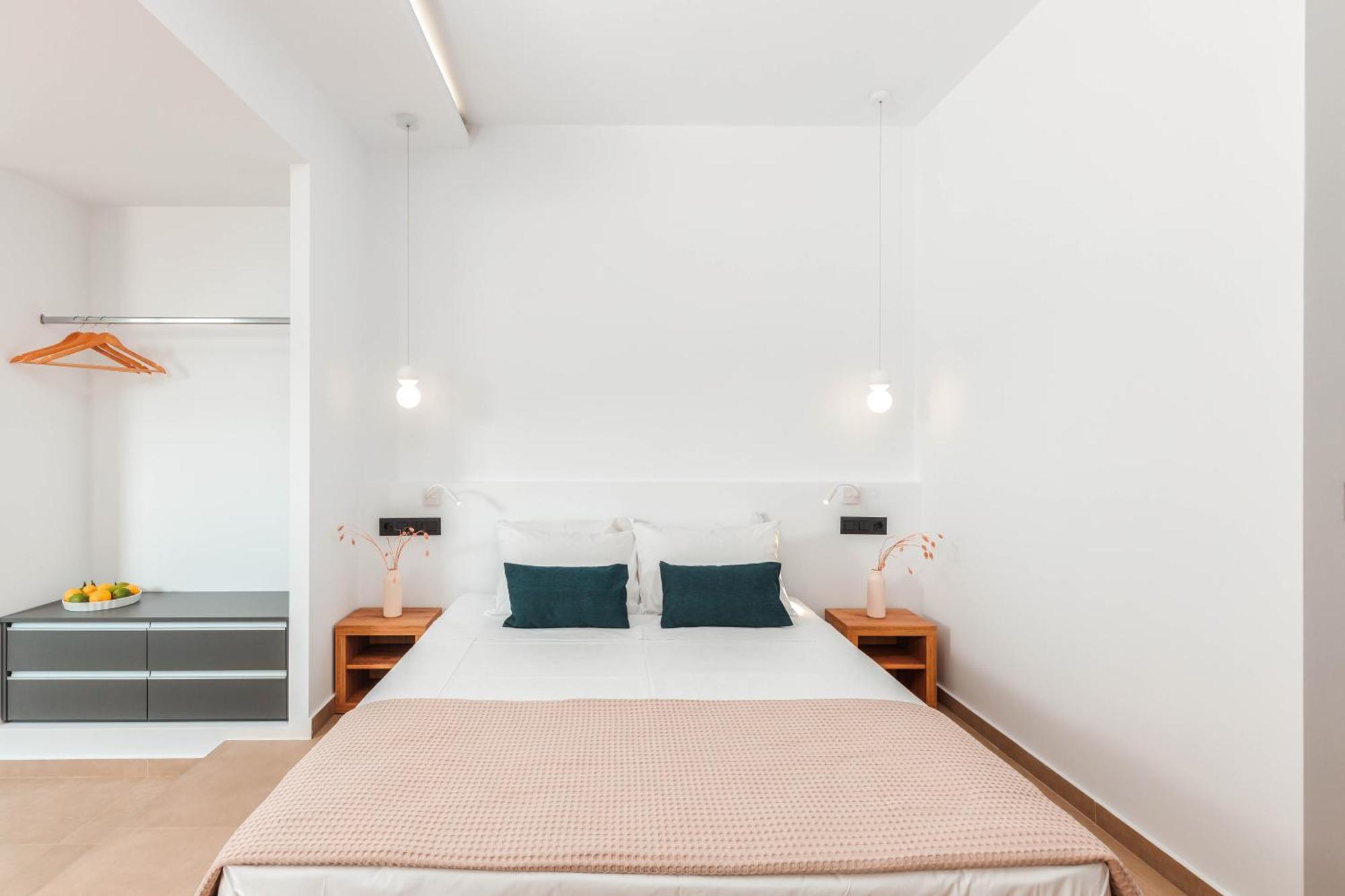 Makrýgialos Plakakia Luxury Apartments מראה חיצוני תמונה