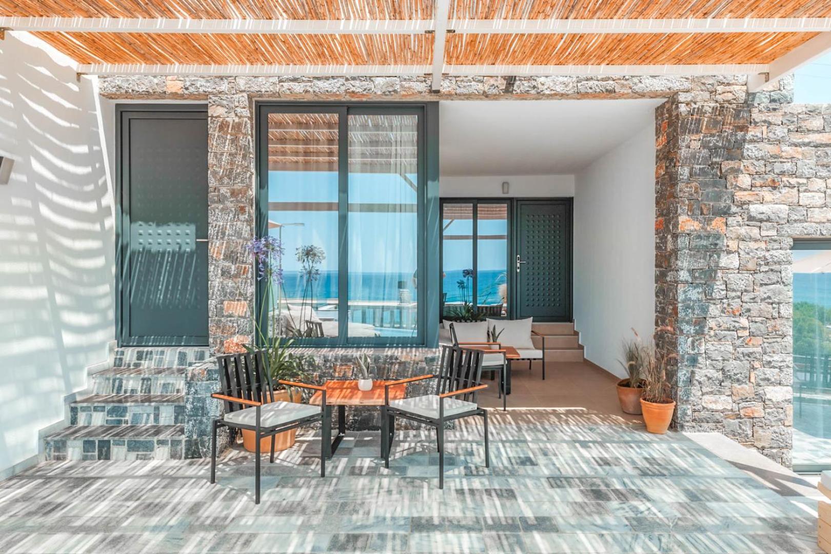 Makrýgialos Plakakia Luxury Apartments מראה חיצוני תמונה