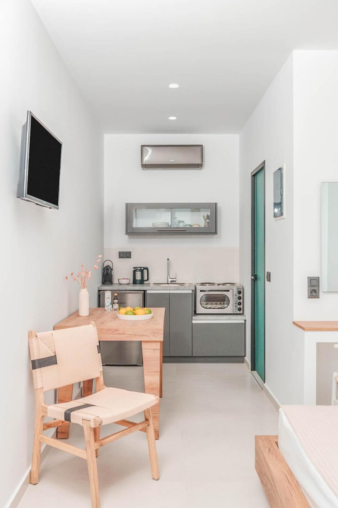 Makrýgialos Plakakia Luxury Apartments מראה חיצוני תמונה