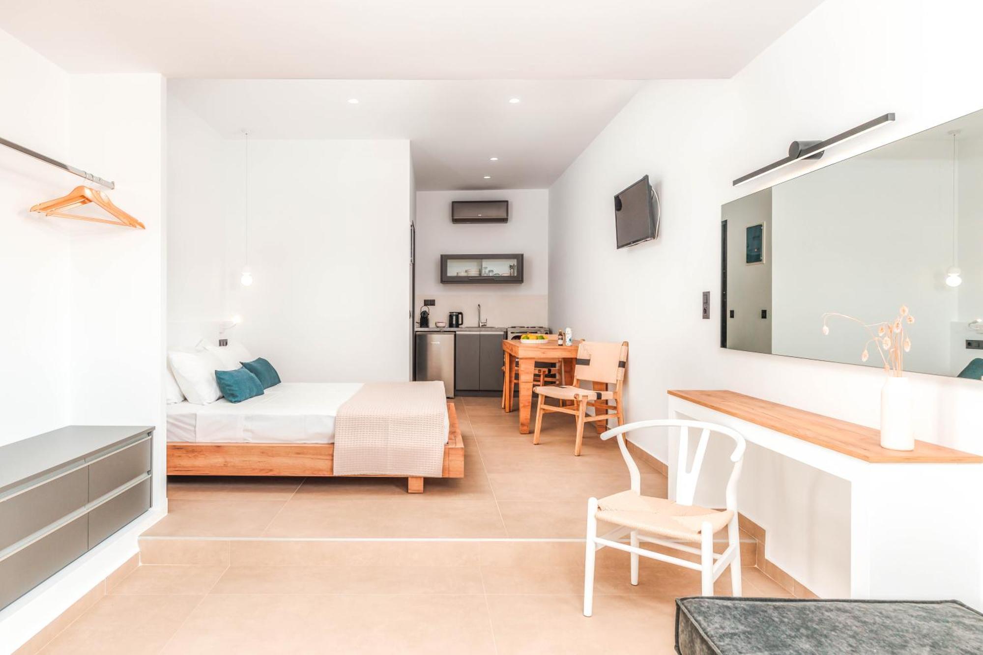 Makrýgialos Plakakia Luxury Apartments מראה חיצוני תמונה